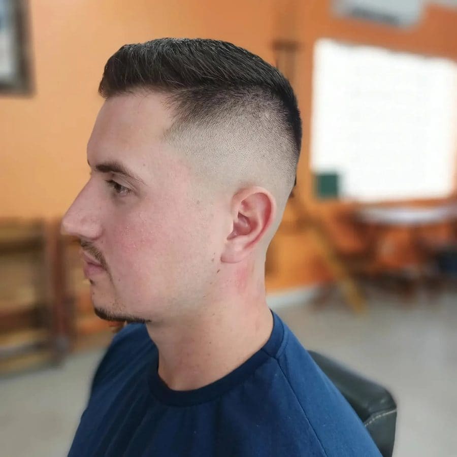 Corte social com transição limpa nas laterais
